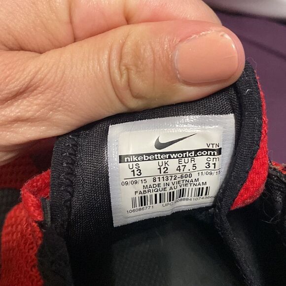 EUC Nike Men's Lunarestoa 2 Essential University Red / Black-Team Running Shoes - Picture 6 of 9